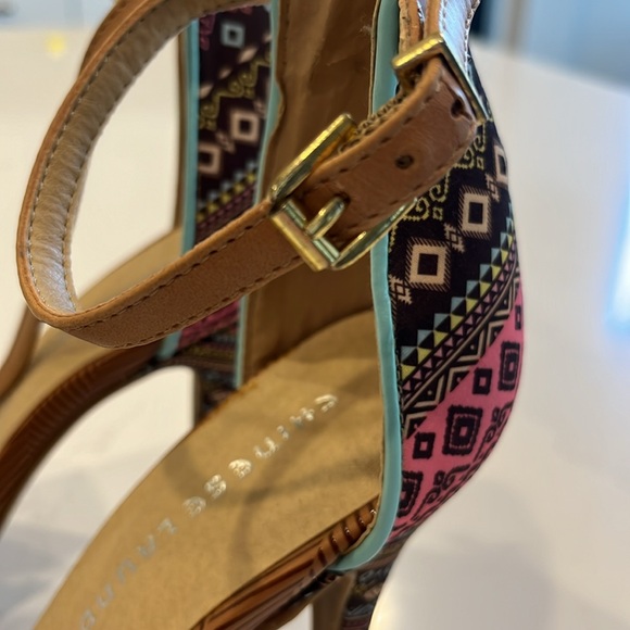 Gorgeous new heels - Picture 6 of 7